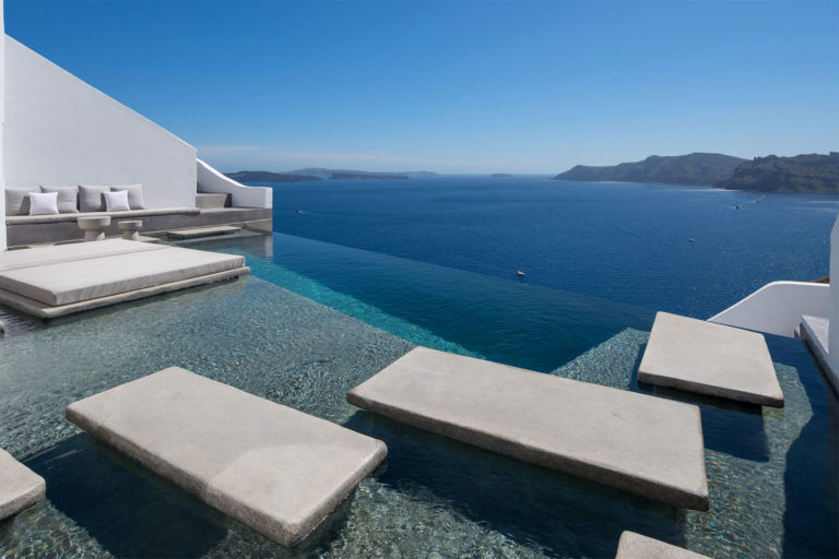 echoes luxury suites airbnb greece